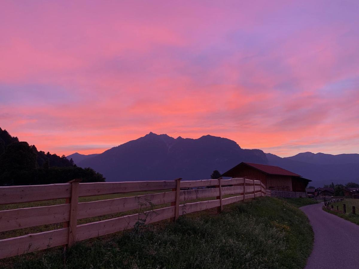 Apartment Zum Geniessen Garmisch-Partenkirchen Ngoại thất bức ảnh